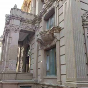 白银 黄金麻花岗岩光面别墅外墙干挂施工完成