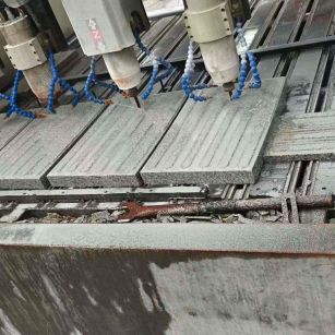 白银 芝麻白花岗岩荔枝面盲道雕刻