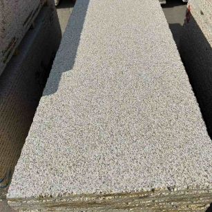 白银 黄金麻花岗岩荔枝面毛板，半成品