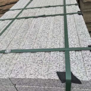 白银 白麻花岗岩直行盲道石，盲条，地铺石