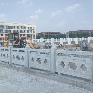 白银 白麻花岗岩荔枝面河道栏杆