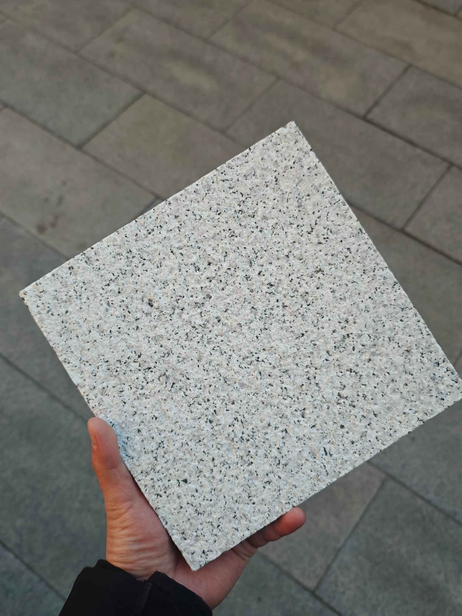 白银 白麻荔枝面花岗岩石材