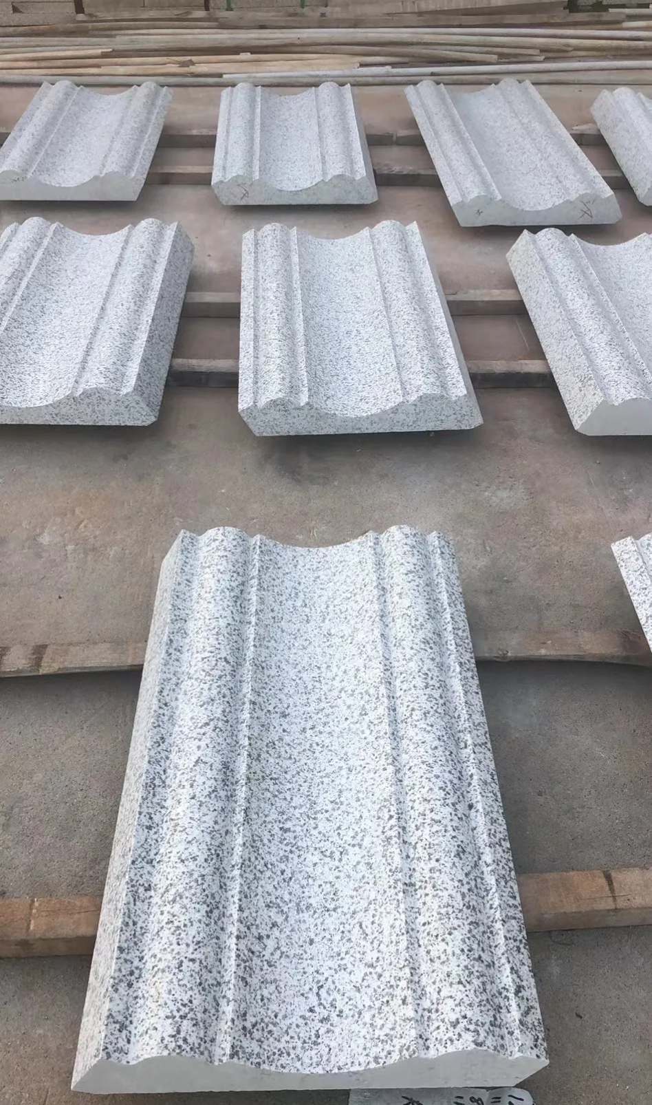 白银 白麻花岗岩光面别墅线条